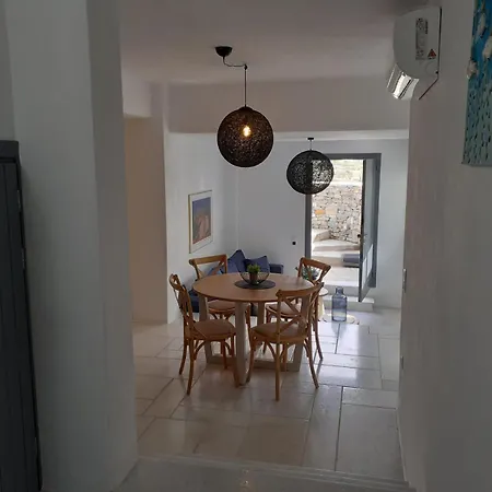 View Paros Semesterbostad Krotiri